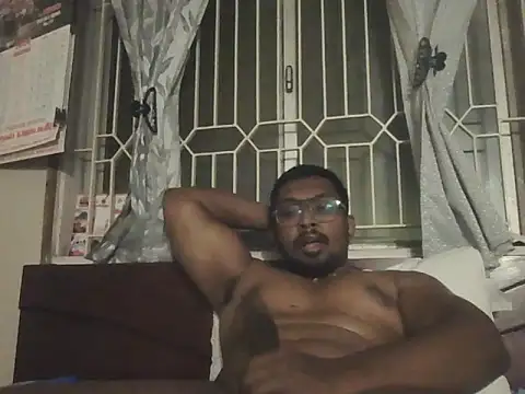 Snapshot of chennaibull101 chatting on May 29, 2026, 11:44 pm chennaibull101 online show from May 29, 2026, 11:44 pm