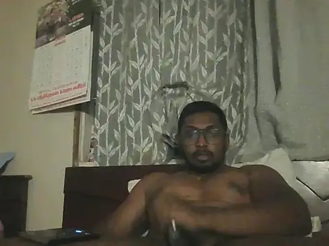 Snapshot of chennaibull101 chatting on June 1, 2026, 9:36 pm chennaibull101 online show from June 1, 2026, 9:36 pm