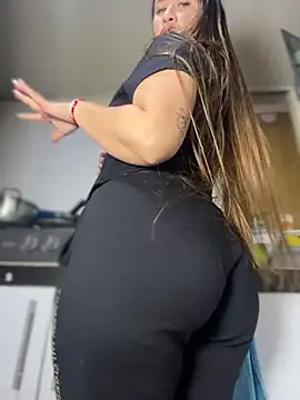 Emiily lee online show from January 11, 2026, 2:29 am