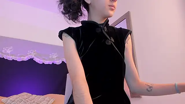 Snapshot of BonnieCute_ chatting on November 14, 2025, 11:41 pm BonnieCute online show from November 14, 2025, 11:41 pm