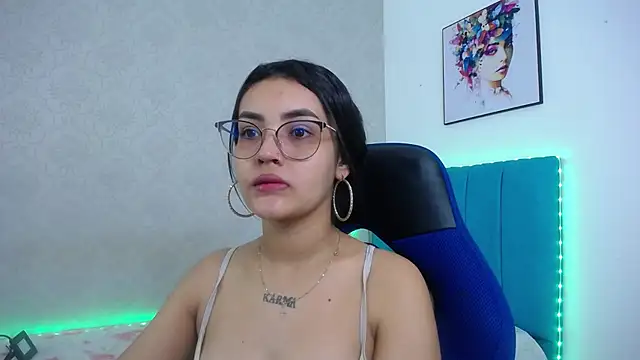 antonella sweetlittle online show from November 28, 2025, 12:27 pm