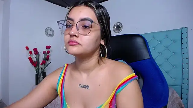 Snapshot of antonella_sweetlittle chatting on April 7, 2026, 12:18 pm antonella sweetlittle online show from April 7, 2026, 12:18 pm