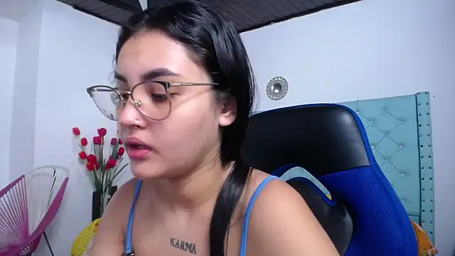 Snapshot of antonella_sweetlittle chatting on March 7, 2026, 11:27 am antonella sweetlittle online show from March 7, 2026, 11:27 am