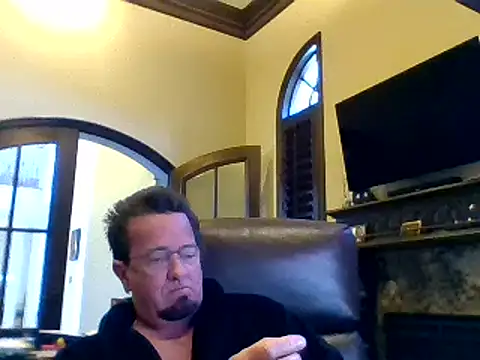 sluttydylan online show from February 23, 2025, 4:57 pm