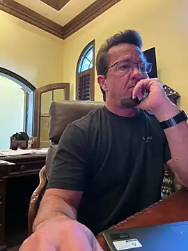 Snapshot of sluttydylan chatting on February 25, 2026, 9:03 pm sluttydylan online show from February 25, 2026, 9:03 pm