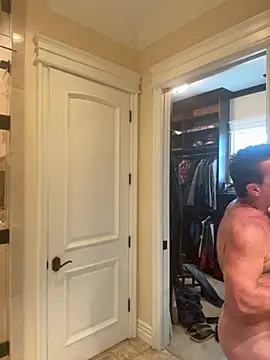 sluttydylan online show from December 4, 2025, 5:45 pm