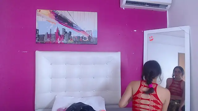 Snapshot of nextdoor_fantasy1 chatting on October 2, 2025, 3:21 am nextdoor fantasy1 online show from October 2, 2025, 3:21 am