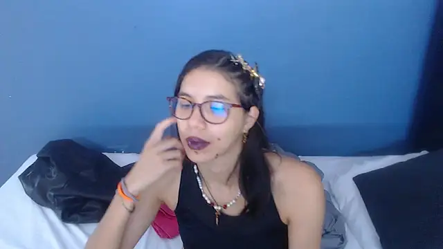 Snapshot of nextdoor_fantasy1 chatting on February 12, 2025, 9:11 pm nextdoor fantasy1 online show from February 12, 2025, 9:11 pm