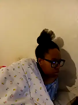 madamsensuale online show from January 4, 2025, 1:21 am