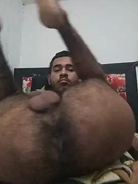 MaximoSualteza777 online show from November 22, 2025, 4:33 am