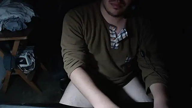 thealfawolf01 online show from October 2, 2025, 5:11 am