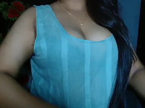 Snapshot of Unlucky-flowers chatting on May 26, 2026, 6:17 pm Unlucky-flowers online show from May 26, 2026, 6:17 pm