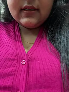 smile pretty online show from February 19, 2026, 6:05 pm