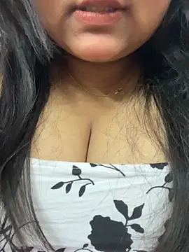 smile pretty online show from February 3, 2026, 4:34 pm