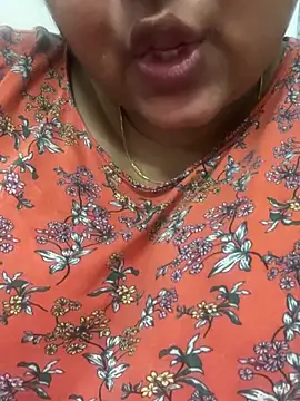 smile pretty online show from February 18, 2025, 2:27 pm