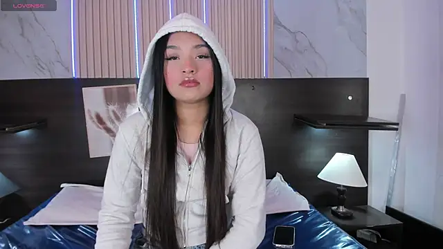 kendall as online show from January 23, 2025, 12:52 pm