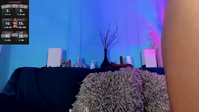 Elizabeth VonSweet online show from September 17, 2025, 11:29 pm