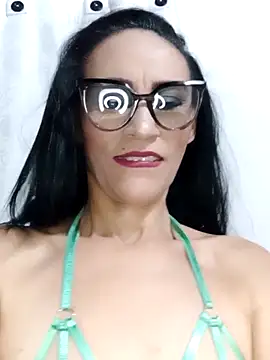 Snapshot of BarbaraMature chatting on September 27, 2025, 7:20 pm BarbaraMature online show from September 27, 2025, 7:20 pm