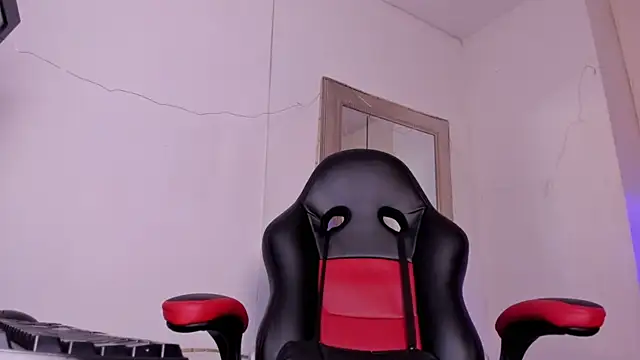 Snapshot of angel_hardy_dl chatting on September 24, 2025, 10:55 am angel hardy dl online show from September 24, 2025, 10:55 am