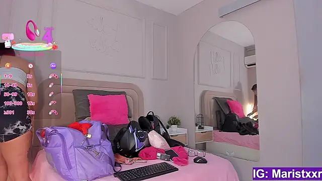 Snapshot of Maristxxr chatting on December 1, 2025, 7:37 pm Maristxxr online show from December 1, 2025, 7:37 pm