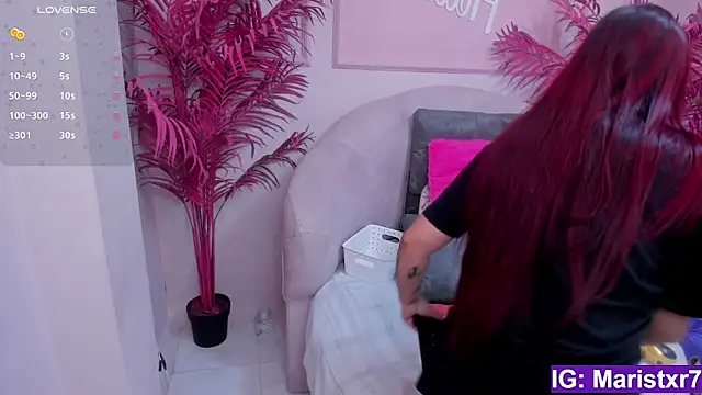 Snapshot of Maristxxr chatting on March 14, 2025, 7:34 pm Maristxxr online show from March 14, 2025, 7:34 pm