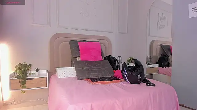 Snapshot of Maristxxr chatting on November 28, 2025, 7:36 pm Maristxxr online show from November 28, 2025, 7:36 pm