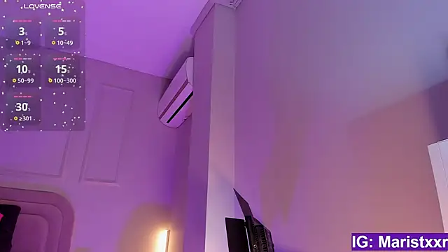 Snapshot of Maristxxr chatting on October 10, 2025, 7:36 pm Maristxxr online show from October 10, 2025, 7:36 pm