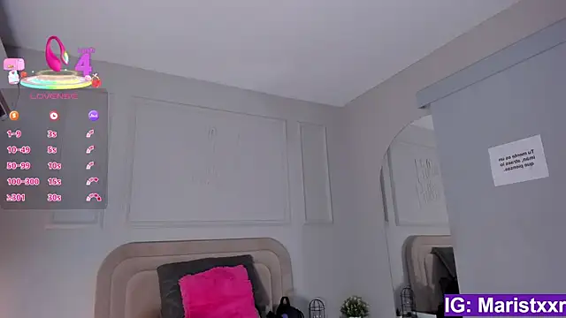 Snapshot of Maristxxr chatting on November 12, 2025, 7:40 pm Maristxxr online show from November 12, 2025, 7:40 pm