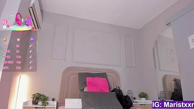 Snapshot of Maristxxr chatting on December 17, 2025, 7:41 pm Maristxxr online show from December 17, 2025, 7:41 pm