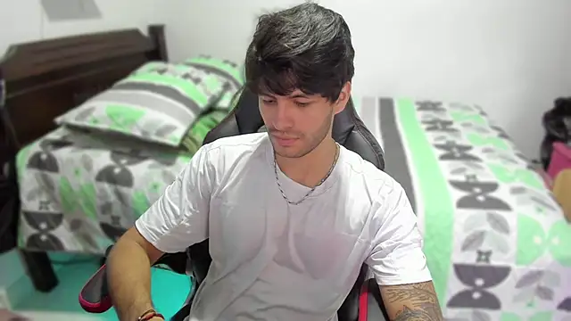 Snapshot of justin_stark7 chatting on January 20, 2025, 11:21 pm justin stark7 online show from January 20, 2025, 11:21 pm