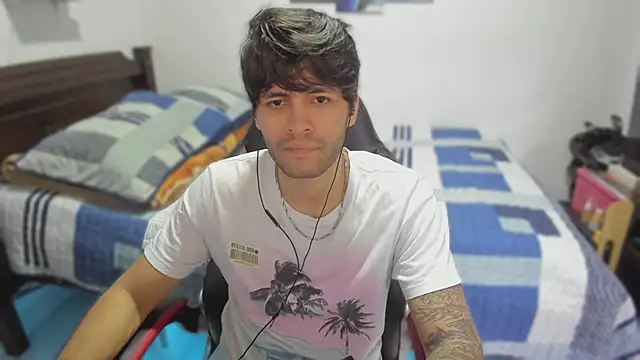 Snapshot of justin_stark7 chatting on March 10, 2025, 11:27 pm justin stark7 online show from March 10, 2025, 11:27 pm