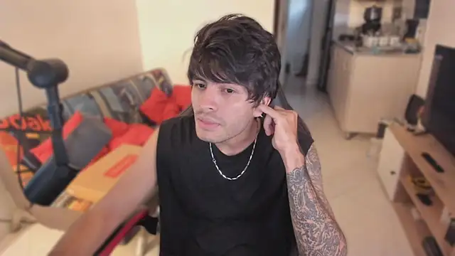 Snapshot of justin_stark7 chatting on September 12, 2025, 9:47 pm justin stark7 online show from September 12, 2025, 9:47 pm