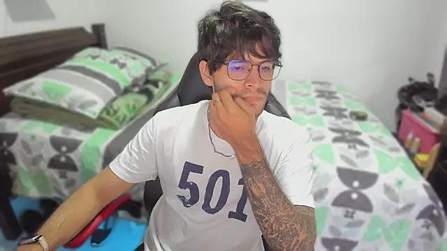 Snapshot of justin_stark7 chatting on March 6, 2025, 11:31 pm justin stark7 online show from March 6, 2025, 11:31 pm