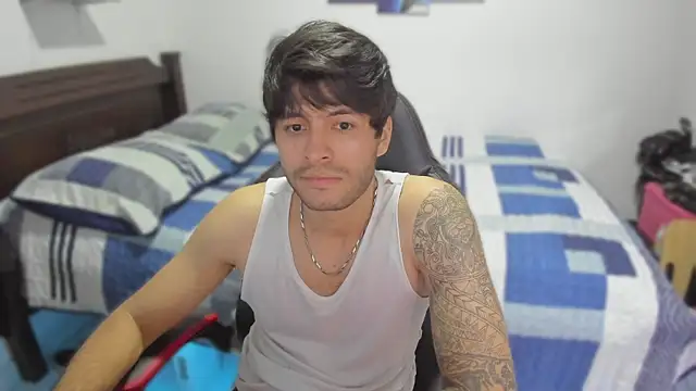 Snapshot of justin_stark7 chatting on February 3, 2025, 1:19 am justin stark7 online show from February 3, 2025, 1:19 am