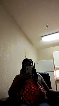 Cocolious GAPeach 84 online show from March 19, 2025, 8:01 am