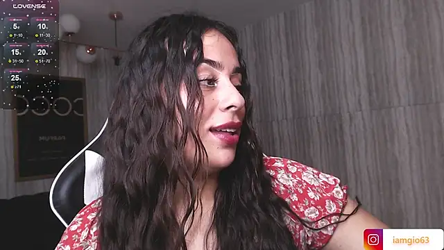 Snapshot of Georgina_1t chatting on March 5, 2025, 2:56 pm Georgina 1t online show from March 5, 2025, 2:56 pm