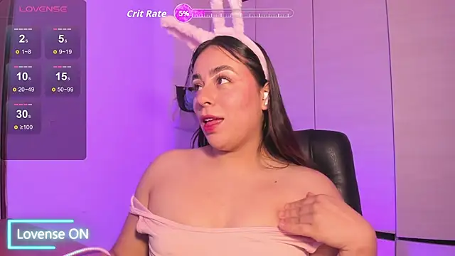 Snapshot of Georgina_1t chatting on November 4, 2025, 2:48 am Georgina 1t online show from November 4, 2025, 2:48 am