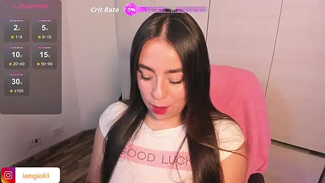 Snapshot of Georgina_1t chatting on September 22, 2025, 9:43 pm Georgina 1t online show from September 22, 2025, 9:43 pm