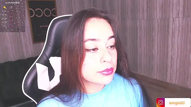 Snapshot of Georgina_1t chatting on March 4, 2025, 6:29 pm Georgina 1t online show from March 4, 2025, 6:29 pm