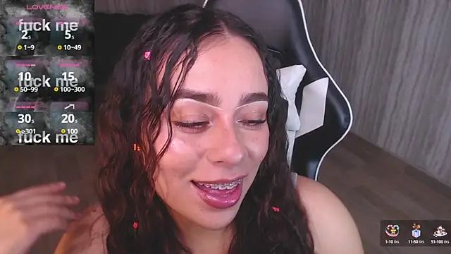 Snapshot of Georgina_1t chatting on March 18, 2025, 11:33 am Georgina 1t online show from March 18, 2025, 11:33 am