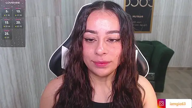 Snapshot of Georgina_1t chatting on February 28, 2025, 11:36 am Georgina 1t online show from February 28, 2025, 11:36 am