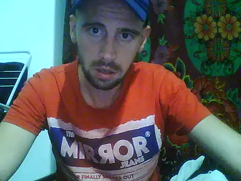 Snapshot of Rejtelmesest chatting on October 2, 2025, 12:47 am Rejtelmesest online show from October 2, 2025, 12:47 am