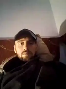 Snapshot of Rejtelmesest chatting on October 20, 2025, 6:52 pm Rejtelmesest online show from October 20, 2025, 6:52 pm