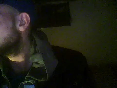 Snapshot of Rejtelmesest chatting on February 26, 2025, 7:53 pm Rejtelmesest online show from February 26, 2025, 7:53 pm