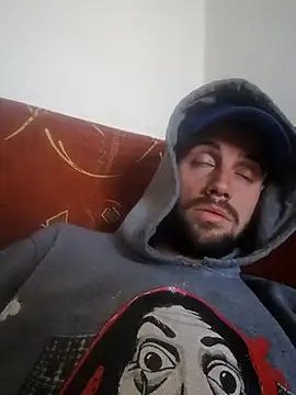 Snapshot of Rejtelmesest chatting on March 20, 2025, 1:15 pm Rejtelmesest online show from March 20, 2025, 1:15 pm