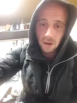 Snapshot of Rejtelmesest chatting on March 2, 2025, 8:46 pm Rejtelmesest online show from March 2, 2025, 8:46 pm