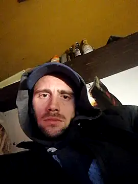 Snapshot of Rejtelmesest chatting on March 4, 2025, 4:06 am Rejtelmesest online show from March 4, 2025, 4:06 am