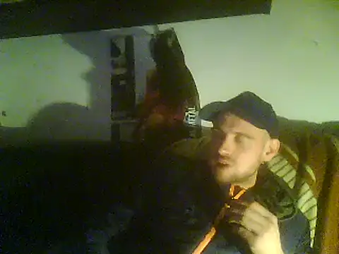 Snapshot of Rejtelmesest chatting on March 8, 2025, 2:01 am Rejtelmesest online show from March 8, 2025, 2:01 am