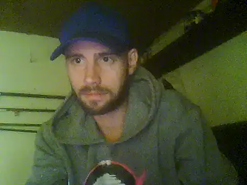 Snapshot of Rejtelmesest chatting on February 24, 2025, 7:30 pm Rejtelmesest online show from February 24, 2025, 7:30 pm