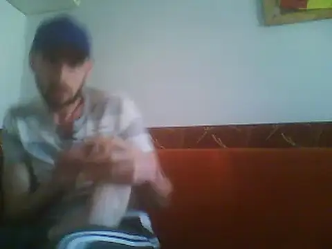 Snapshot of Rejtelmesest chatting on February 20, 2025, 12:15 pm Rejtelmesest online show from February 20, 2025, 12:15 pm